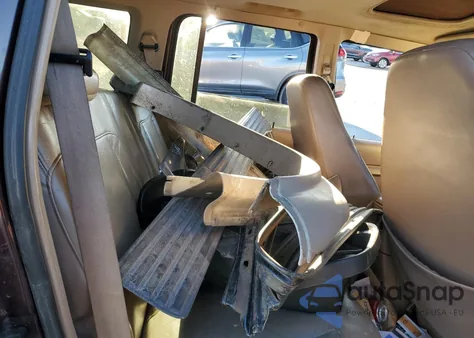 2000 Ford Explorer Eddie Bauer from USA, damaged, VIN 1FMDU84P4YZA94480